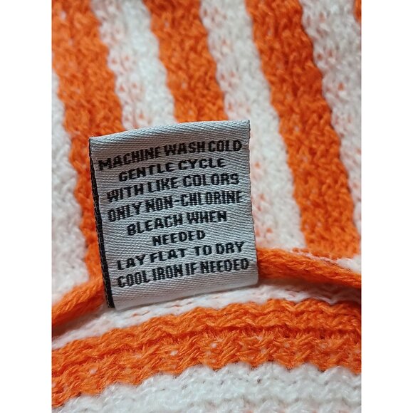 Columbia & Campus Specialties Clemson Tigers Set of Poncho Shawl With 2 Beanies - Picture 13 of 13